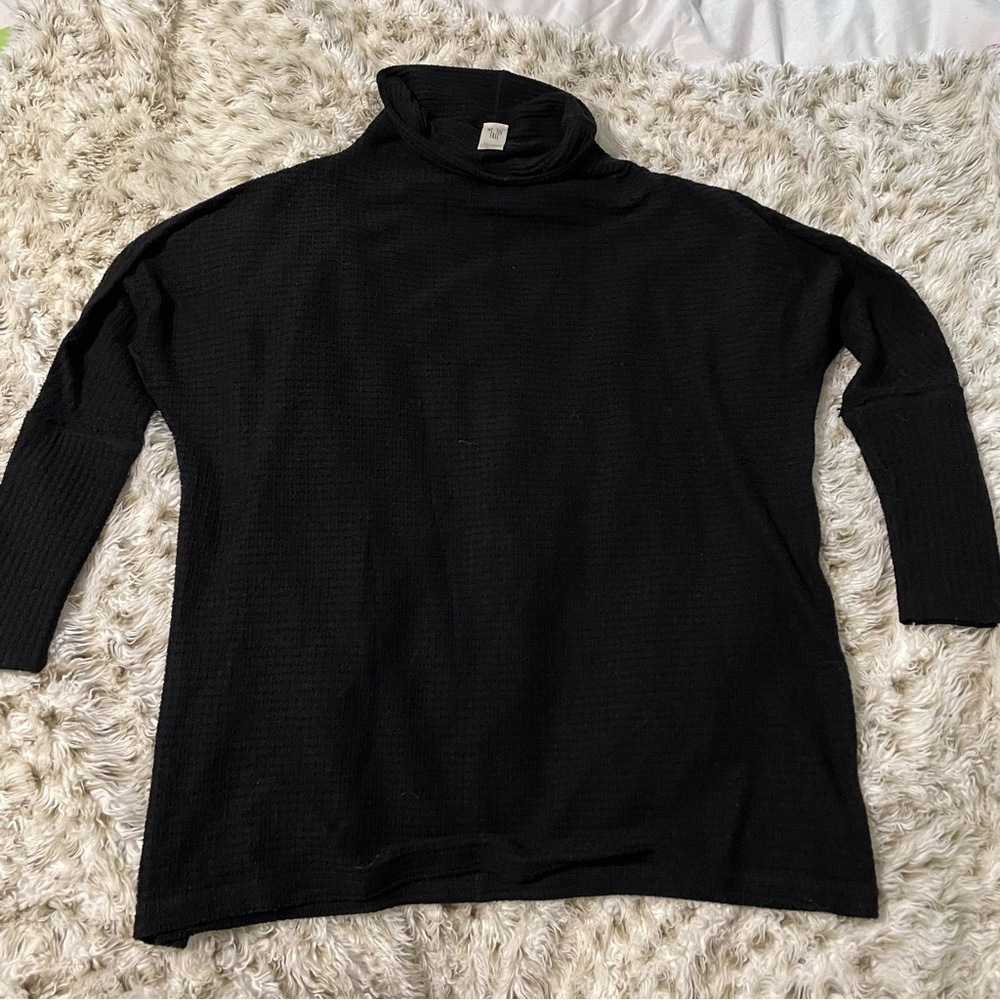 We The Free People Cowl Neck Tunic Knit Black Thermal Long Sleeve Women’s XS.